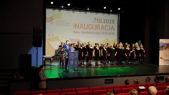 20 lat nauki, pasji i aktywności – Bełchatowski UTW zainaugurował jubileuszowy rok akademicki