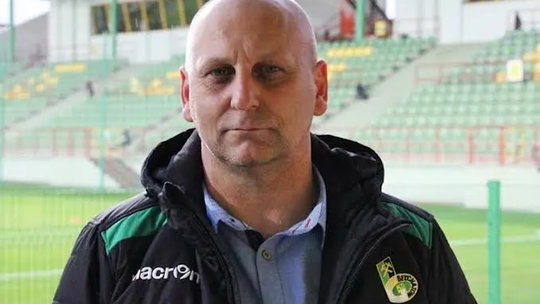 84 dni i koniec współpracy. Robert Rogan odchodzi z GKS-u Bełchatów
