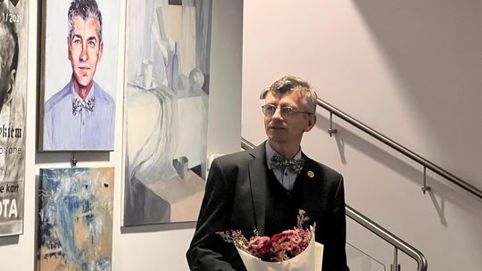 Artystyczne inspiracje Mariusza Gosławskiego w MCK Gigantach Mocy Artystyczne inspiracje Mariusza Gosławskiego w MCK Gigantach Mocy