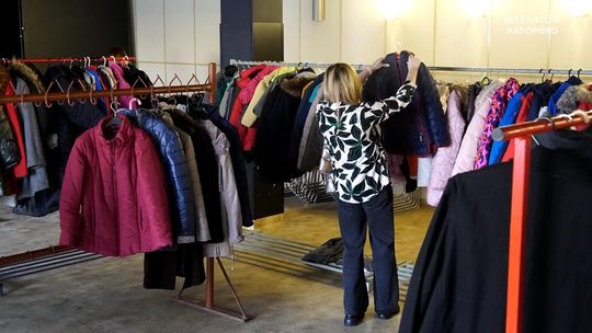 Bełchatowianie okazali serce w czasie mrozów. Zbiórka ciepłej odzieży w MCK