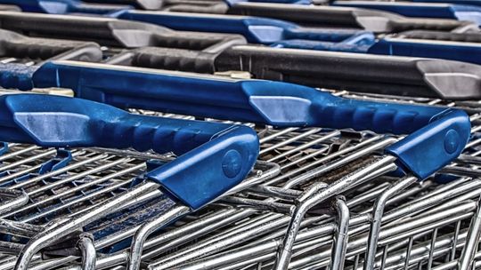 Bezpieczne zakupy w Carrefour. Nowe usługi dla klientów
