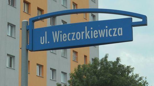 Dwa wnioski Społecznej Inicjatywy Patriotycznej „Razem”