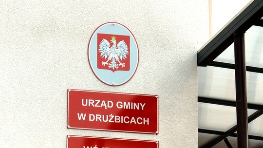 Gmina Drużbice nabiera rozpędu z inwestycjami, jednak ma trochę pod górę…