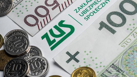 Grupa nowych biednych emerytów stale się powiększa. Ich świadczenie jest znacznie poniżej minimalnej emerytury