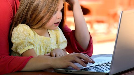 Jak bełchatowskie szkoły radzą sobie z nauczaniem online?
