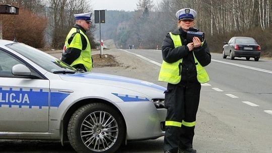 Kary za brak maseczki u kierowców
