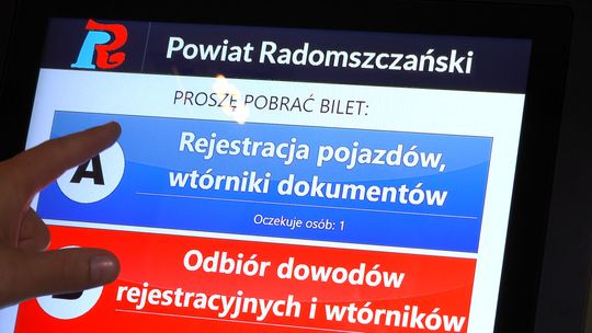Koniec dużych kolejek i czekania. Teraz zarejestrowanie samochodu będzie szybsze i łatwiejsze! 