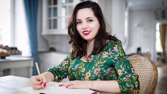 Na spotkanie autorskie z Sylwią Winnik, zaprasza Miejska Biblioteka Publiczna w Radomsku