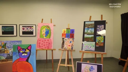 Najmłodsi „Śladami wielkich artystów” -wystawa w Miejskiej i Powiatowej Bibliotece Publicznej
