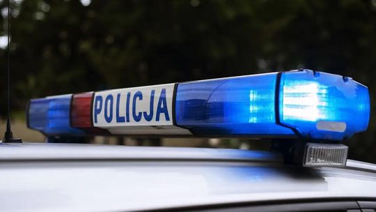 Niebezpieczna sytuacja w sylwestra. Policjanci uratowali życie 34-latkowi Niebezpieczna sytuacja w sylwestra. Policjanci uratowali życie 34-latkowi