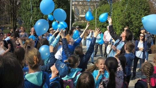 Niebieski Marsz i nie tylko - obchody Dnia Autzymu
