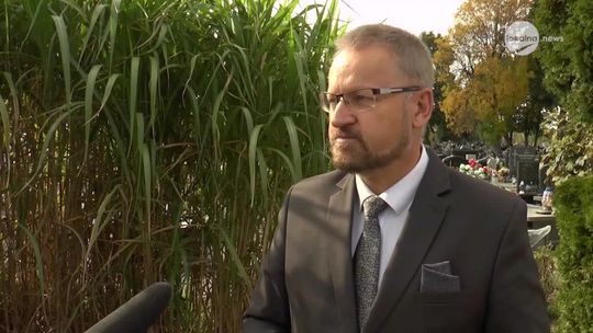 Noszenie maseczek na cmentarzach obowiązkowe ( Radomsko)