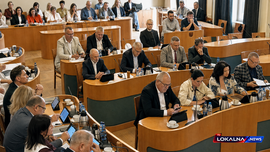 Od powiatowych finansów po wsparcie mieszkańców. Radni podjęli kolejne decyzje