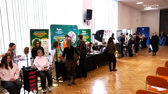 Ósmoklasiści już po Targach Edukacyjnych. Czas na wybór szkoły