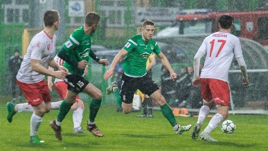 PGE GKS wiceliderem - kolejne zwycięstwo przy Sportowej