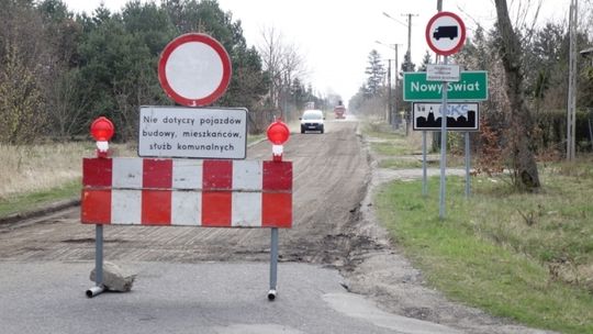 Przebudowa drogi Nowy Świat-Ludwików. Uwaga wyznaczono objazdy 