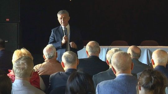 „Przywrócić państwo prawa legalnymi metodami”