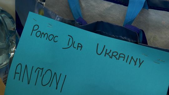 PSP 7 w Radomsku Prowadzi zbiórkę najpotrzebniejszych rzeczy i produktów  dla Ukrainy dotkniętej wojną. Przyłącza się również do apelu o pomoc swojemu uczniowi uwiezionemu wraz z rodziną w schronie na Ukrainie.