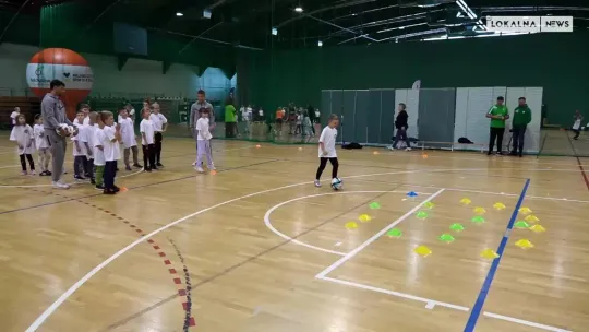 Radość z ruchu – najmłodsi uczniowie świętowali Dzień Sportu w Bełchatowie