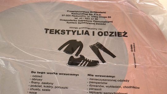 Ruszył odbiór nowych frakcji odpadów – popiołu i tekstyliów (Radomsko)