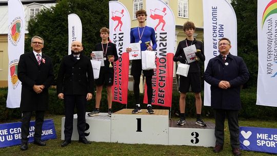 Setki młodych biegaczy uczciły Niepodległość w Bełchatowie