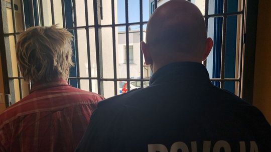 SPRAWCA KRADZIEŻY ROWERU ZATRZYMANY KRÓTKO PO ZGŁOSZENIU