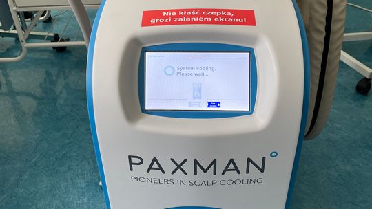 System Paxmana w radomszczańskim szpitalu. Uchroni on pacjentów przed wypadaniem włosów podczas chemioterapii