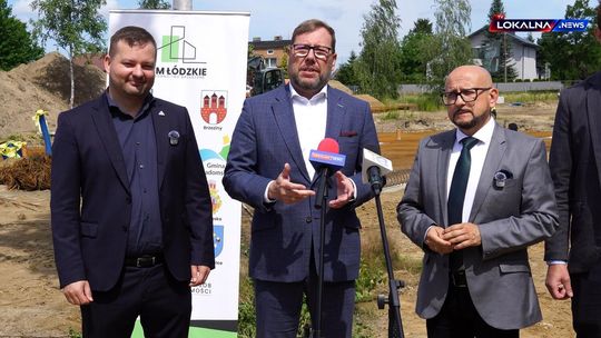 W Dobrzelowie rozpoczęto budowę bloków