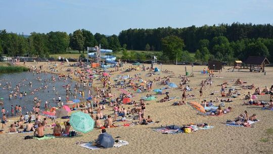 W Przedborzu utonął 42-latek. Mężczyzna kąpał się wbrew obowiązującemu zakazowi.