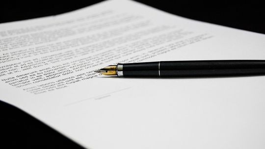 Wzór umowy o pracę 2023