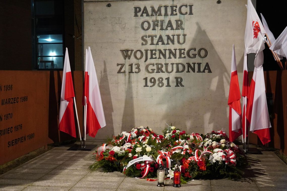 Bełchatów uczci 44. rocznicę wprowadzenia stanu wojennego