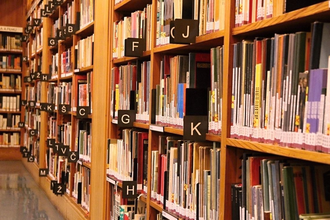 Czas na zmiany w bibliotece. Wypożyczalnia dla dorosłych przejdzie metamorfozę Czas na zmiany w bibliotece. Wypożyczalnia dla dorosłych przejdzie metamorfozę