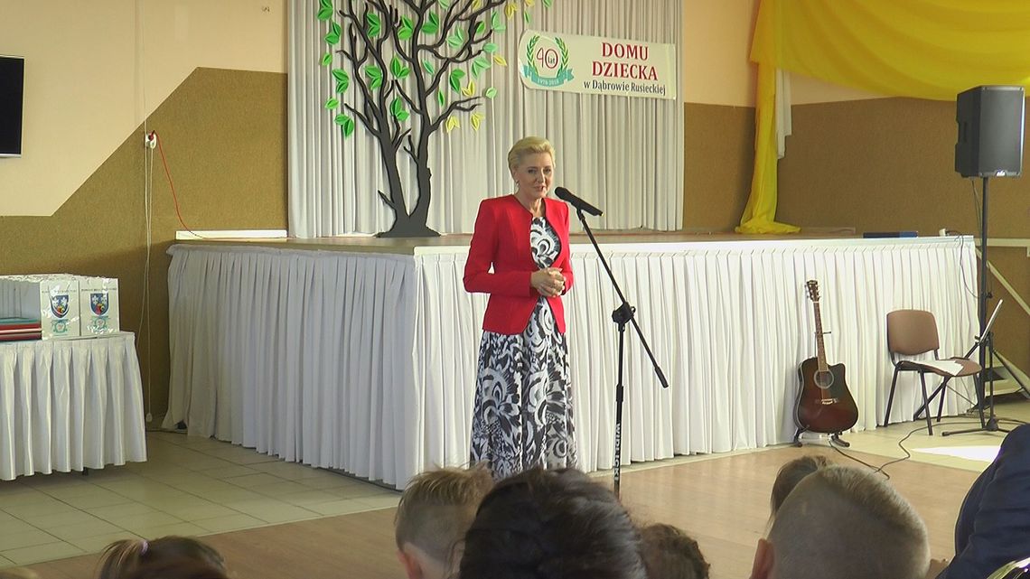 Dom Dziecka odwiedziła Pierwsza Dama