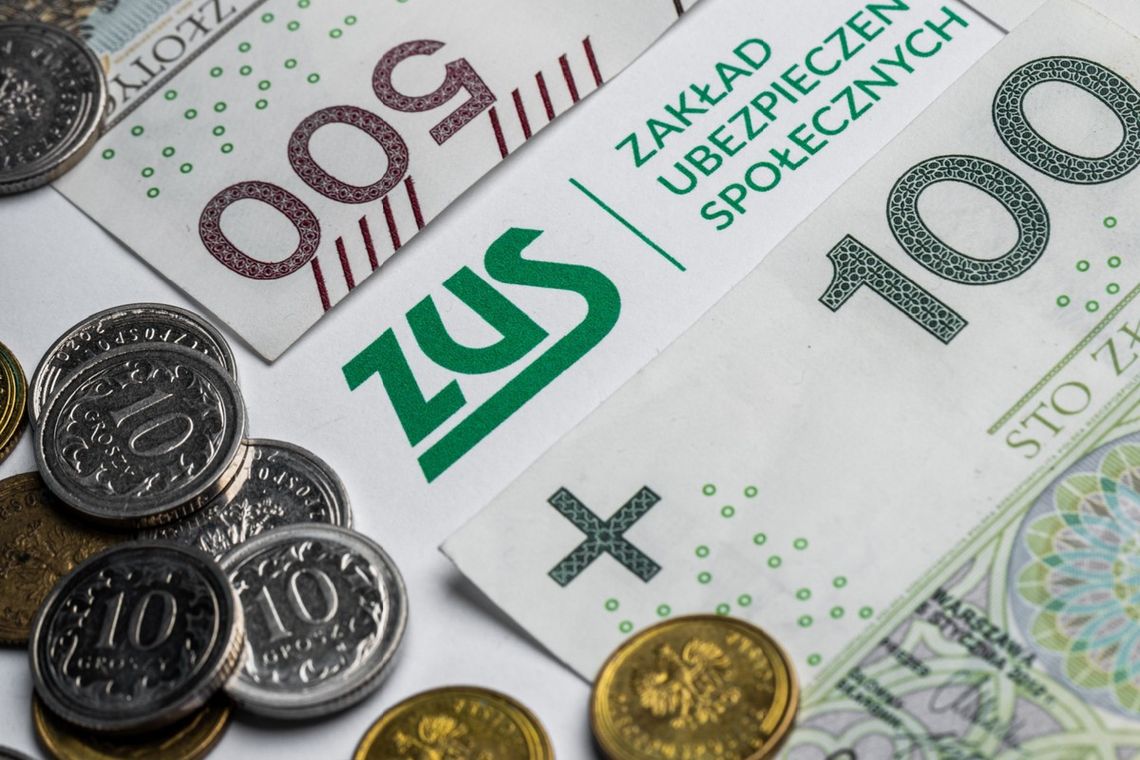Grupa nowych biednych emerytów stale się powiększa. Ich świadczenie jest znacznie poniżej minimalnej emerytury