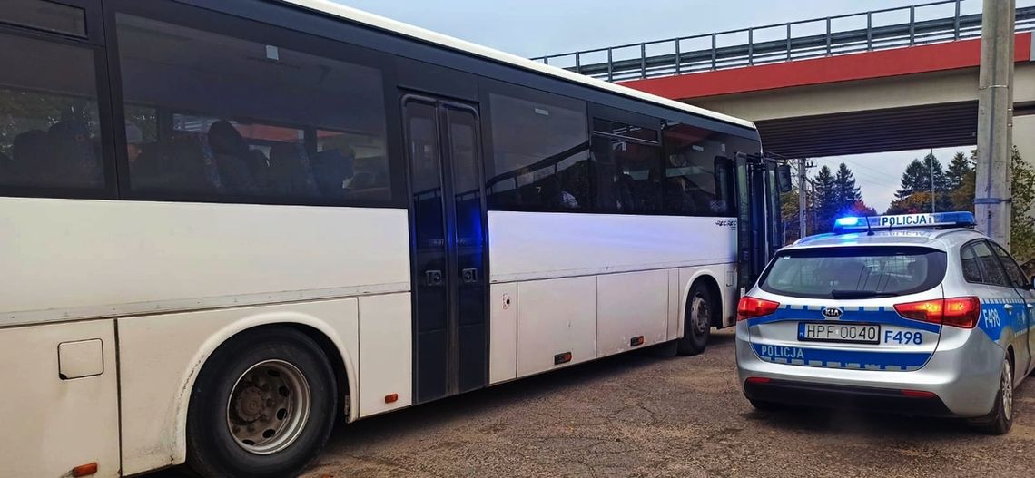 KIEROWCA AUTOBUSU Z PROMILAMI