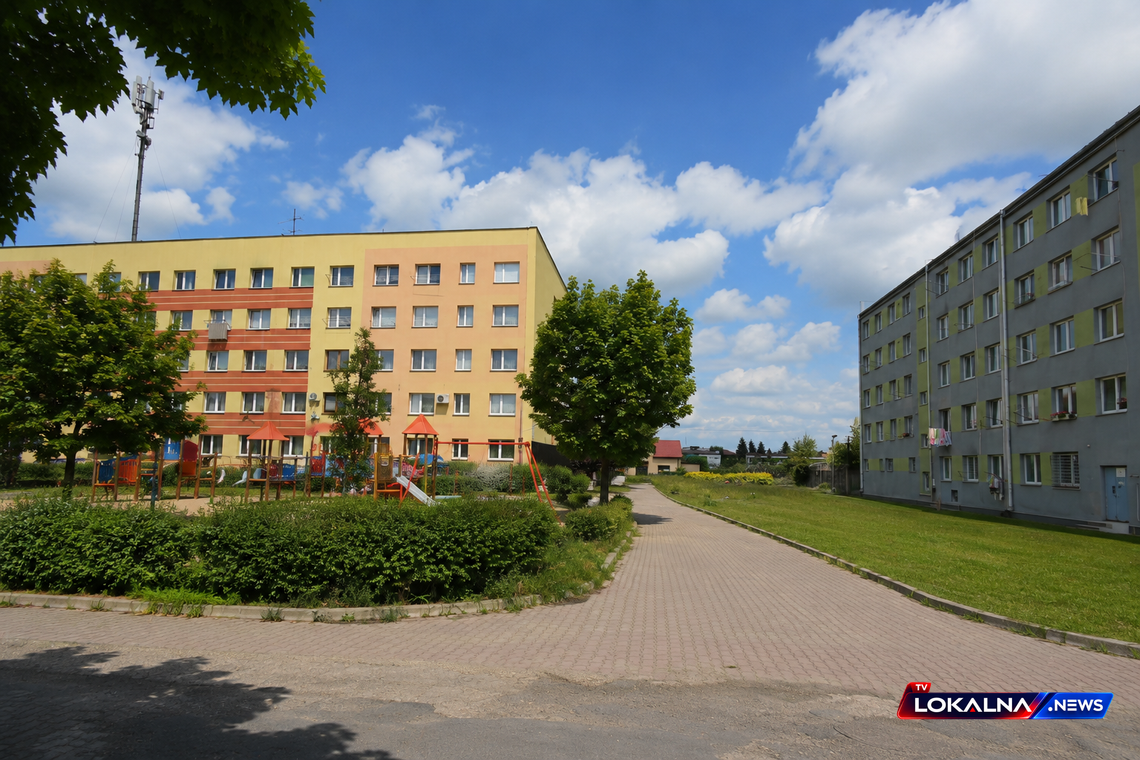 Metamorfoza przy Czaplinieckiej. Powstaną parkingi, chodniki i nowe oświetlenie Metamorfoza przy Czaplinieckiej. Powstaną parkingi, chodniki i nowe oświetlenie