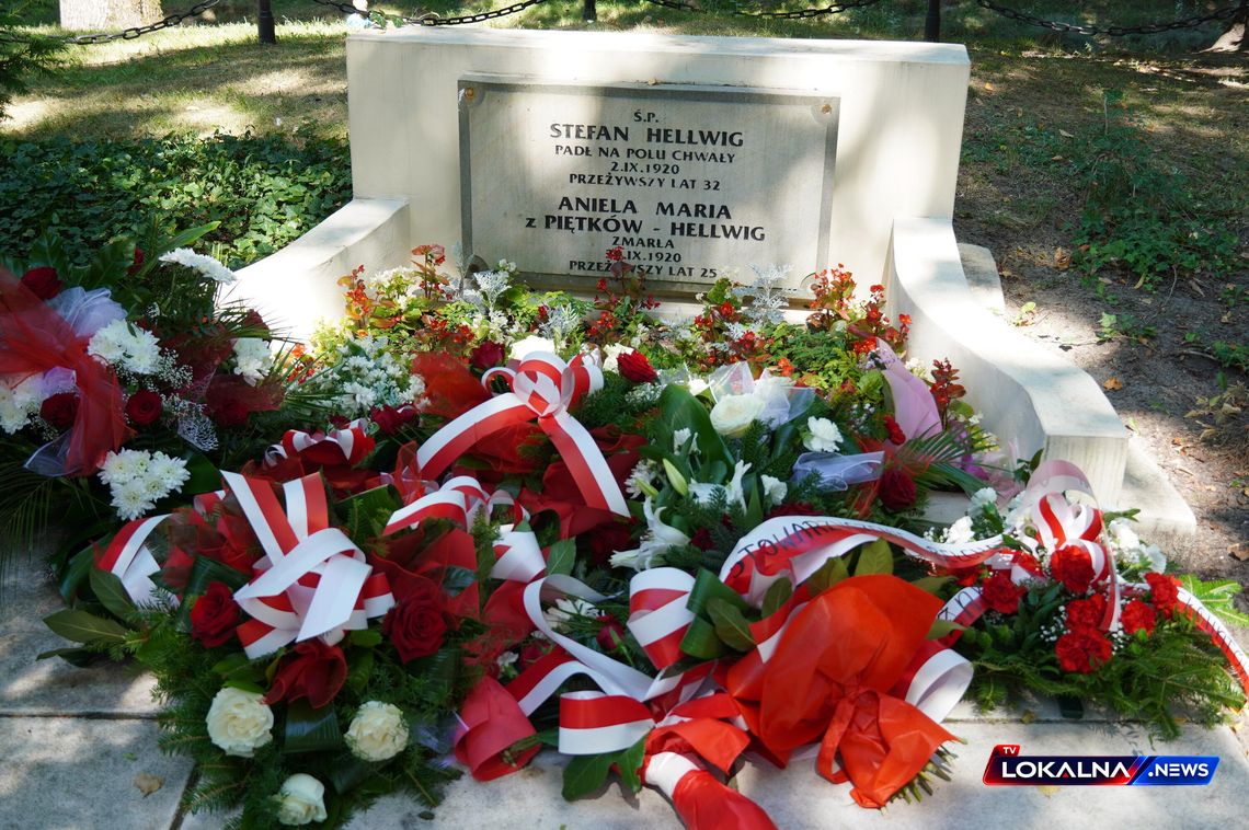 Miejskie obchody Święta Wojska Polskiego. Bełchatowianie uczcili bohaterów Bitwy Warszawskiej Miejskie obchody Święta Wojska Polskiego. Bełchatowianie uczcili bohaterów Bitwy Warszawskiej