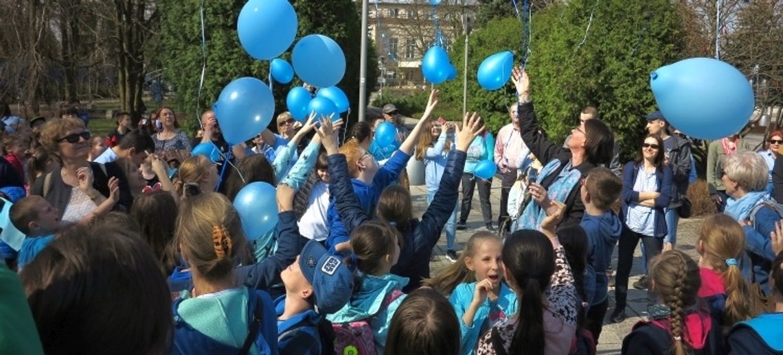Niebieski Marsz i nie tylko - obchody Dnia Autzymu