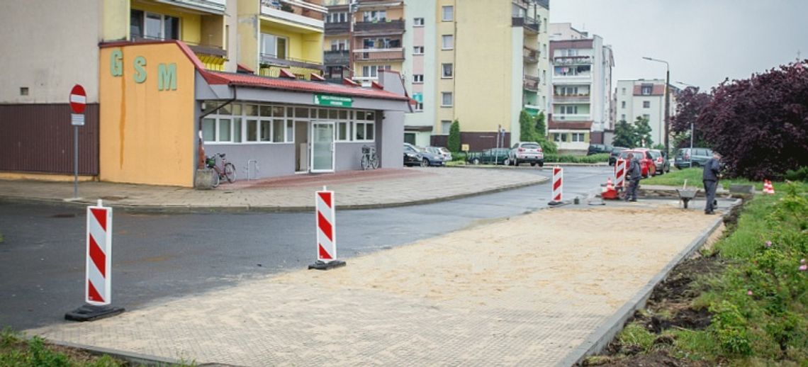 Nowa zatoczka postojowa na Binkowie 