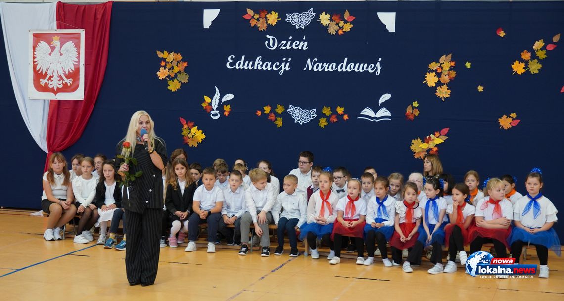 Uczniowie SP nr 3 w Bełchatowie uczcili Dzień Edukacji Narodowej