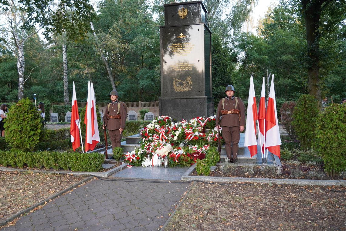 Uroczystości pamięci bohaterów września ’39 w Grocholicach