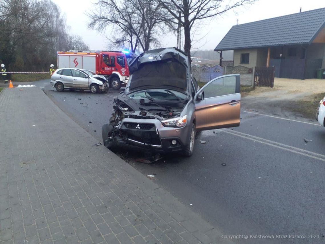 W Kodrębie doszło do zderzenia dwóch samochodów