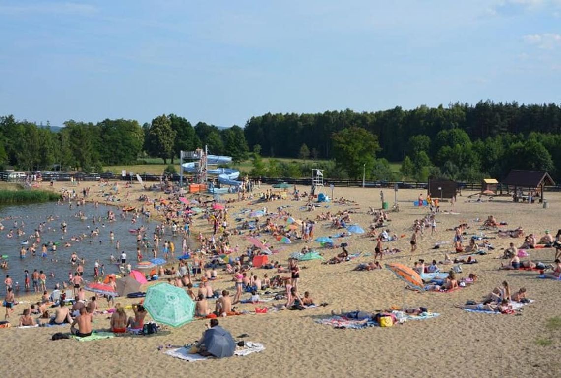 W Przedborzu utonął 42-latek. Mężczyzna kąpał się wbrew obowiązującemu zakazowi.