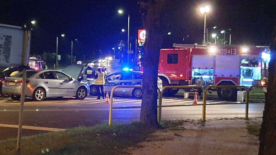Wypadek na skrzyżowaniu ulic Lipowej i Wyszyńskiego (Bełchatów)